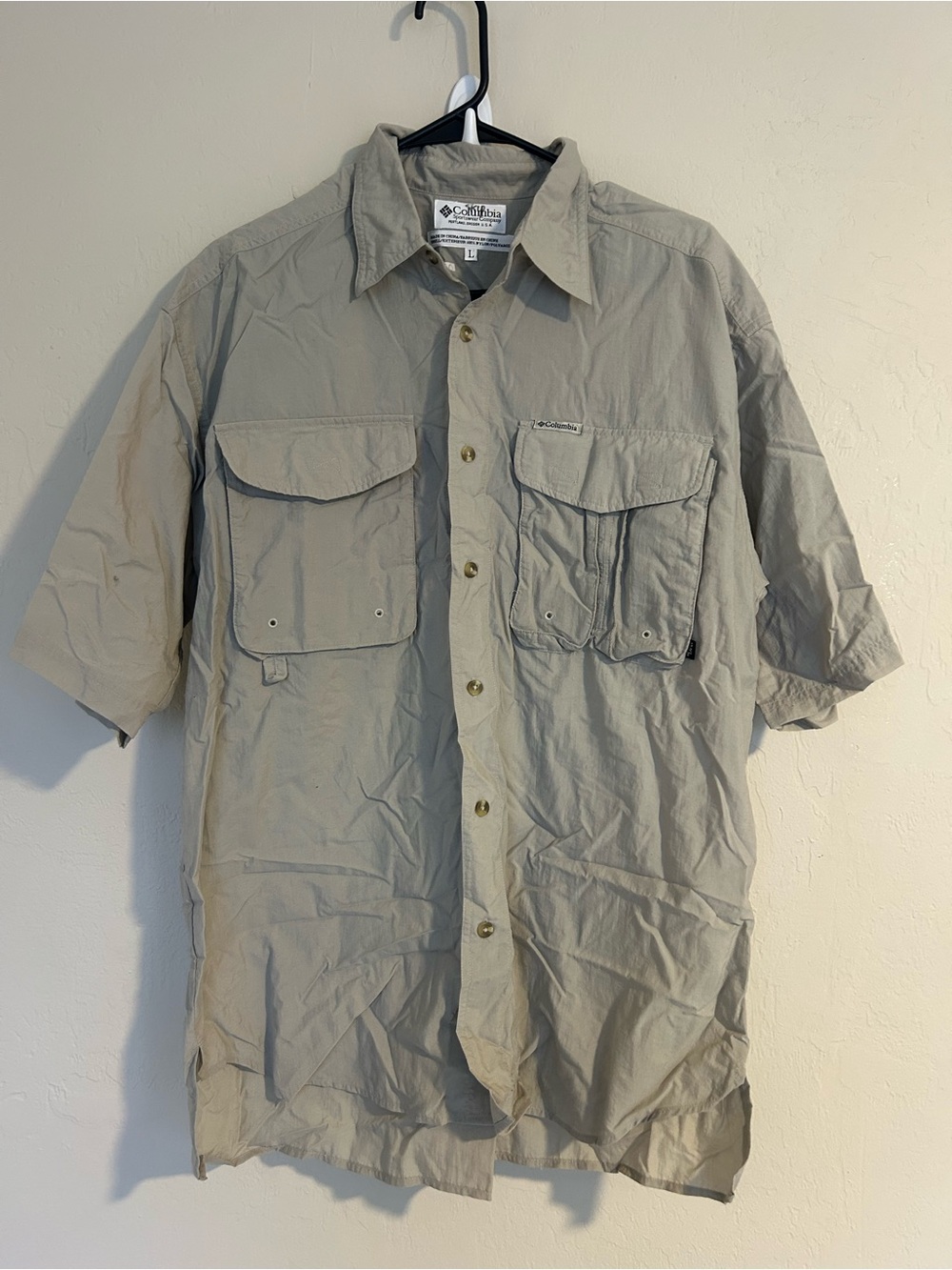 Columbia PFG fishing shirt mens L Khaki Short Sleeve Button Vented outdoor (1893